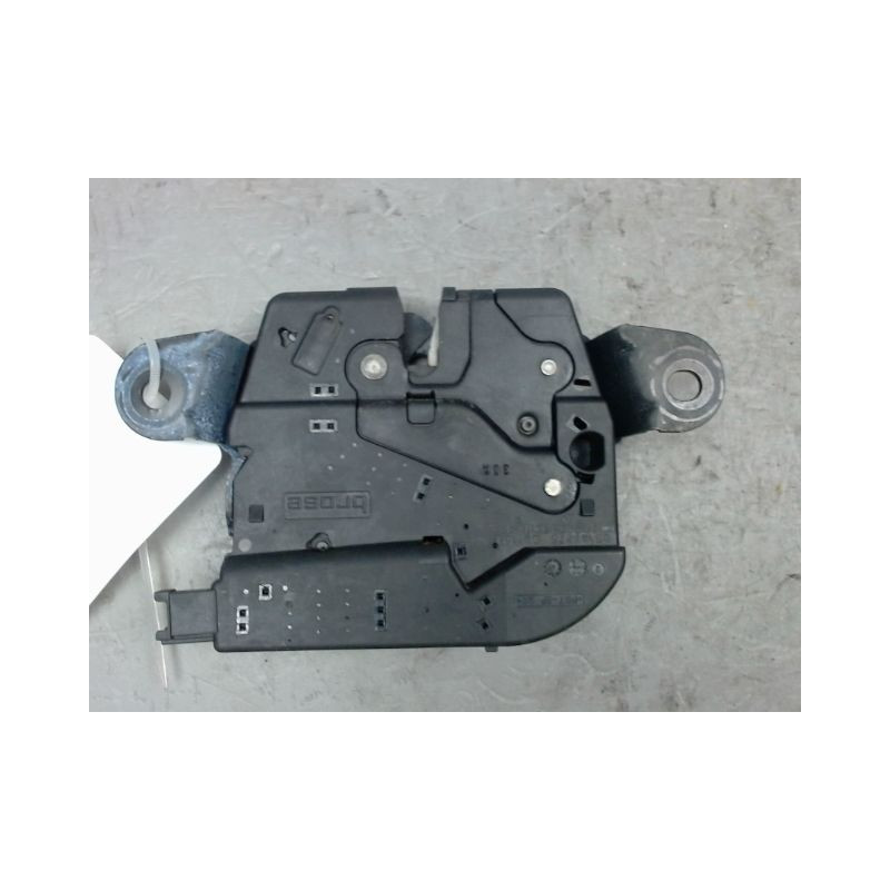 SERRURE HAYON  B.M.W. SERIE 2