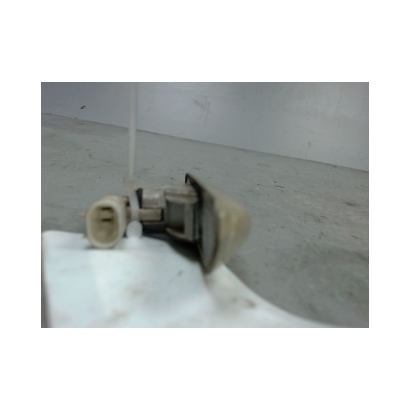 REPETITEUR AILE DROIT B.M.W. SERIE 1