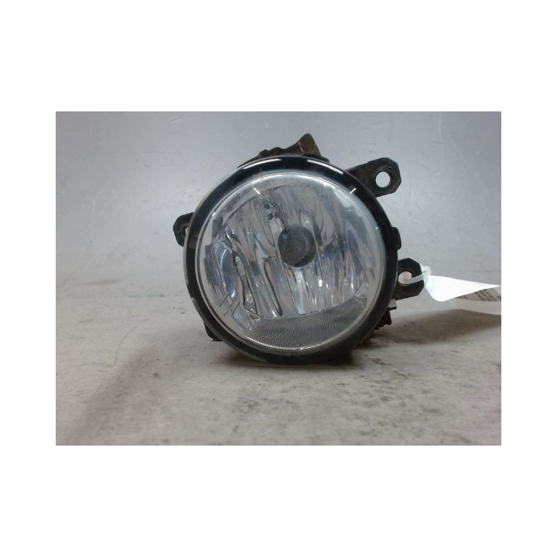 PHARE ANTIBROUILLARD AVANT GAUCHE JEEP CHEROKEE