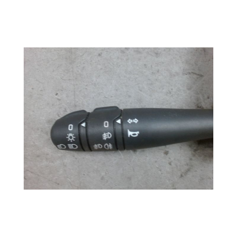 COMMANDE CLIGNOTANT RENAULT TWINGO II 2007-