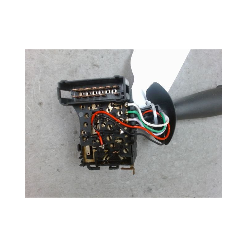 COMMANDE CLIGNOTANT RENAULT TWINGO II 2007-