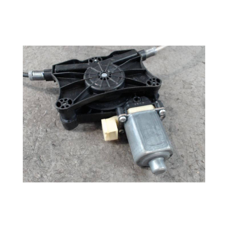 MECANISME+MOTEUR LEVE-GLACE AVANT DROIT VOLKSWAGEN TIGUAN 2009-