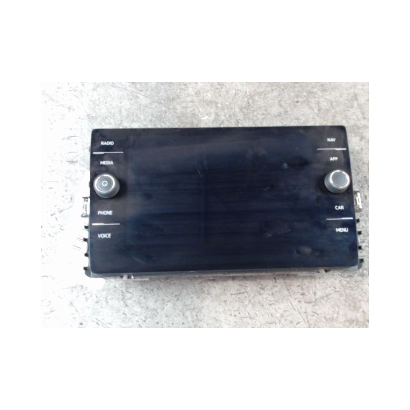 ECRAN GPS VOLKSWAGEN GOLF