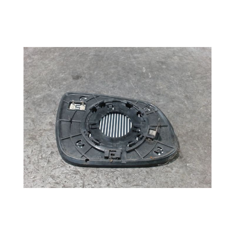 GLACE RETROVISEUR EXT G KIA CEE-D