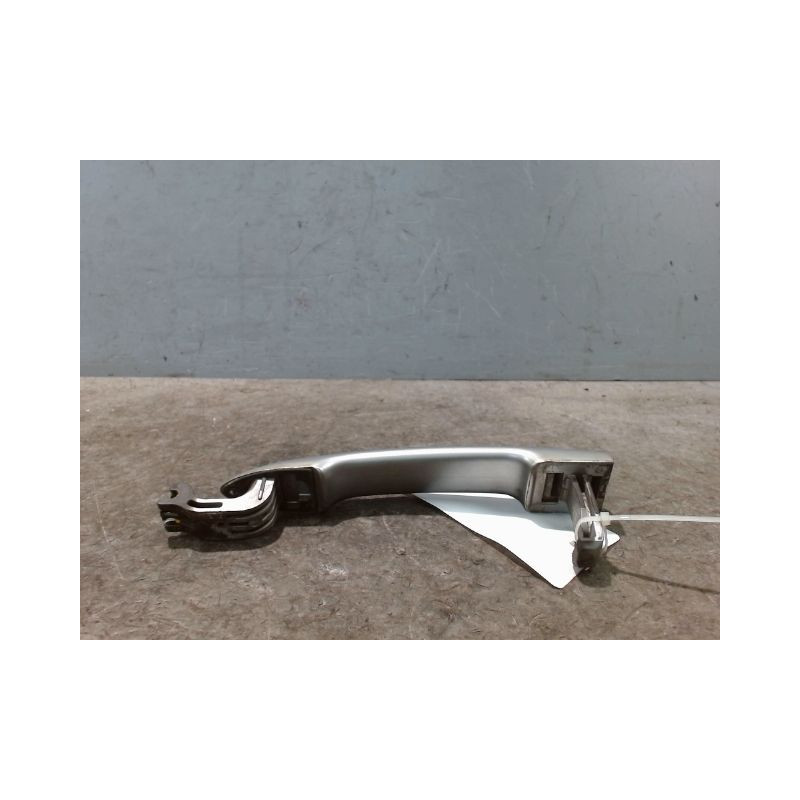 POIGNEE EXTERIEURE PORTE ARRIERE GAUCHE RENAULT CLIO III 2007-