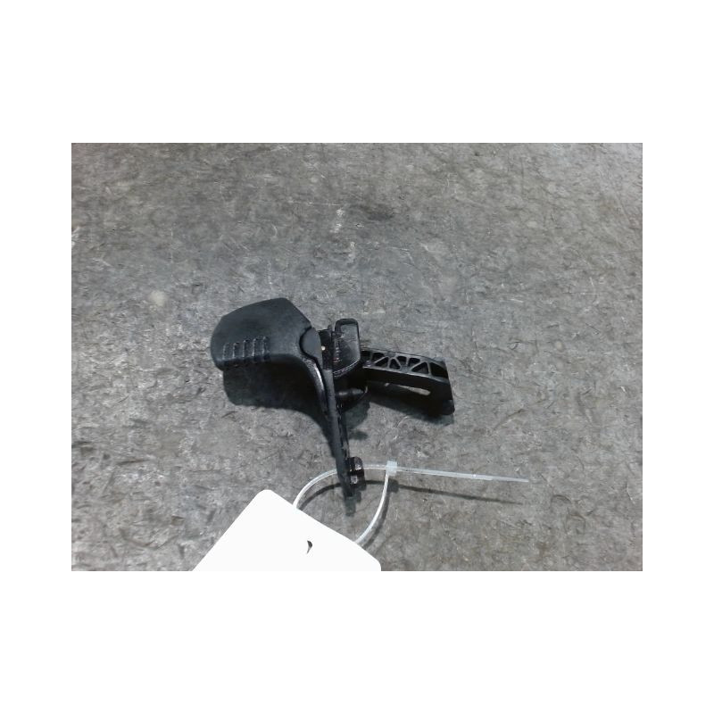 POIGNEE EXTERIEURE PORTE AVANT DROIT RENAULT TWINGO
