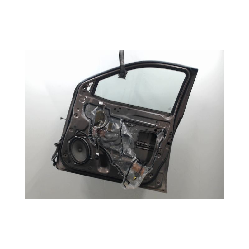 PORTE AVANT DROIT RENAULT ALASKAN