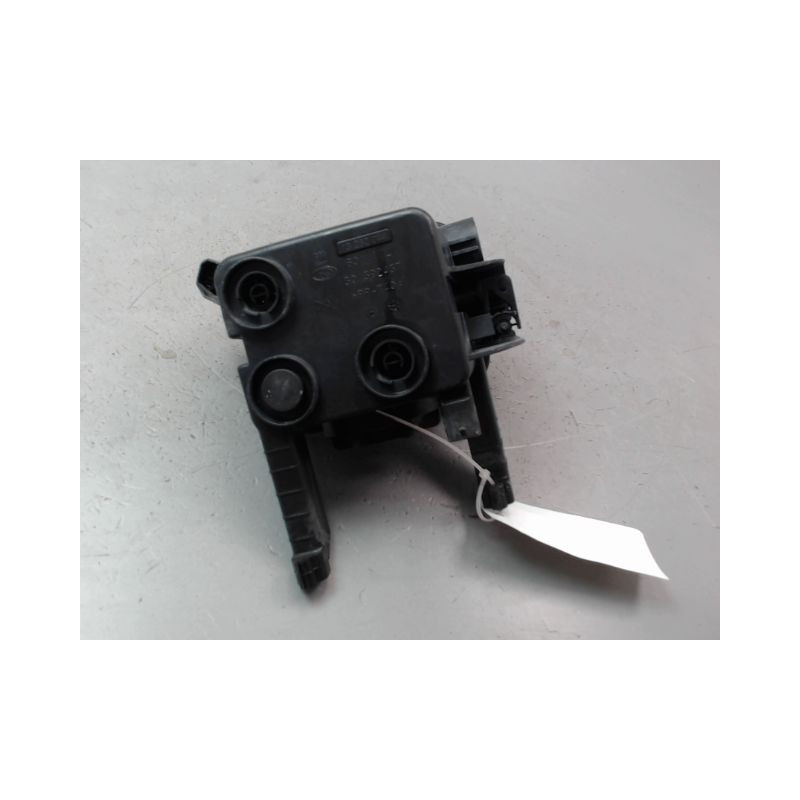 PHARE ANTIBROUILLARD AVANT GAUCHE OPEL MERIVA MONOSP. I Phase 2 (A) 2006-2010