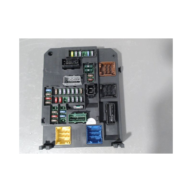 BOITIER GESTION HABITACLE CITROEN C4
