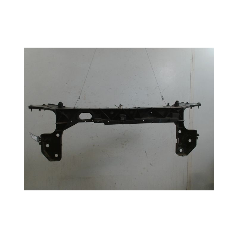 FACE AVANT RENAULT CLIO