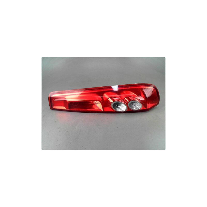 FEU ARRIERE DROIT FORD FIESTA 05-08