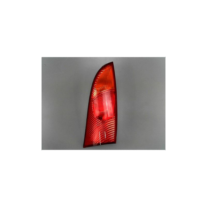FEU ARRIERE DROIT FORD FOCUS COUPE 98-04