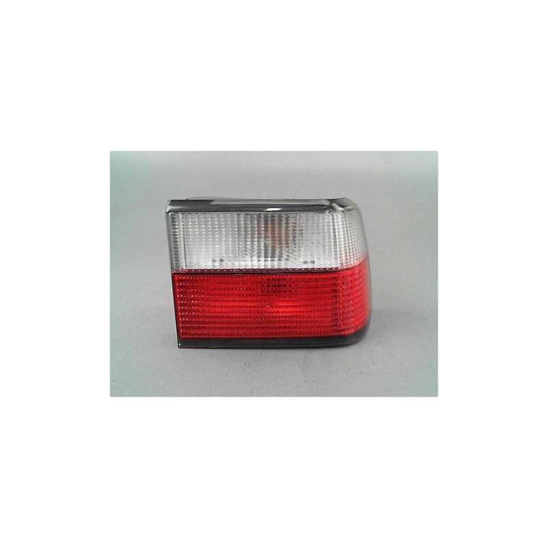 FEU ARRIERE DROIT CITROEN XANTIA 97-2002