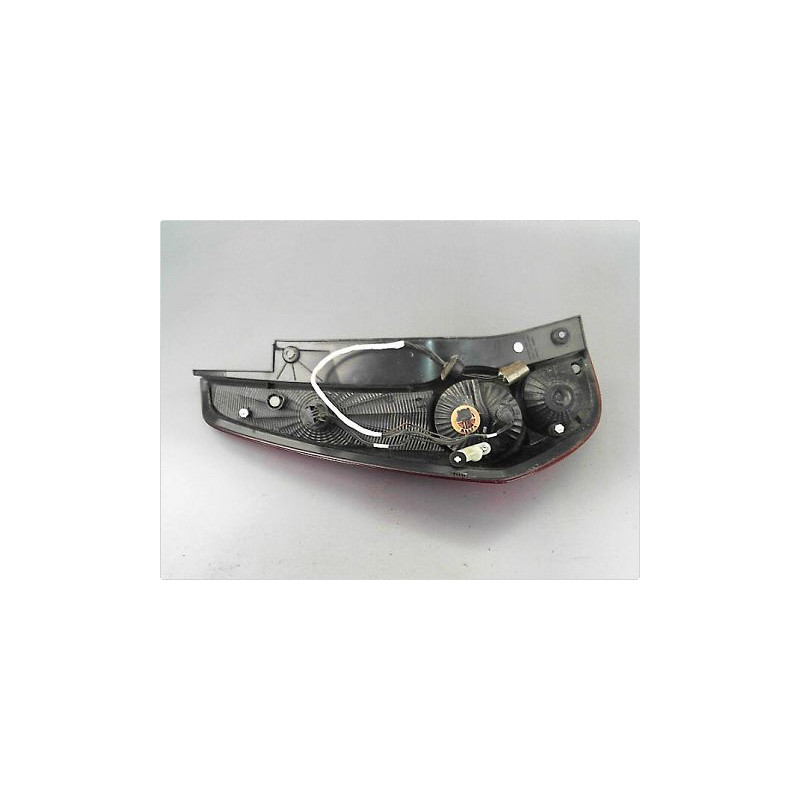 FEU ARRIERE DROIT OPEL AGILA (B) 08-14