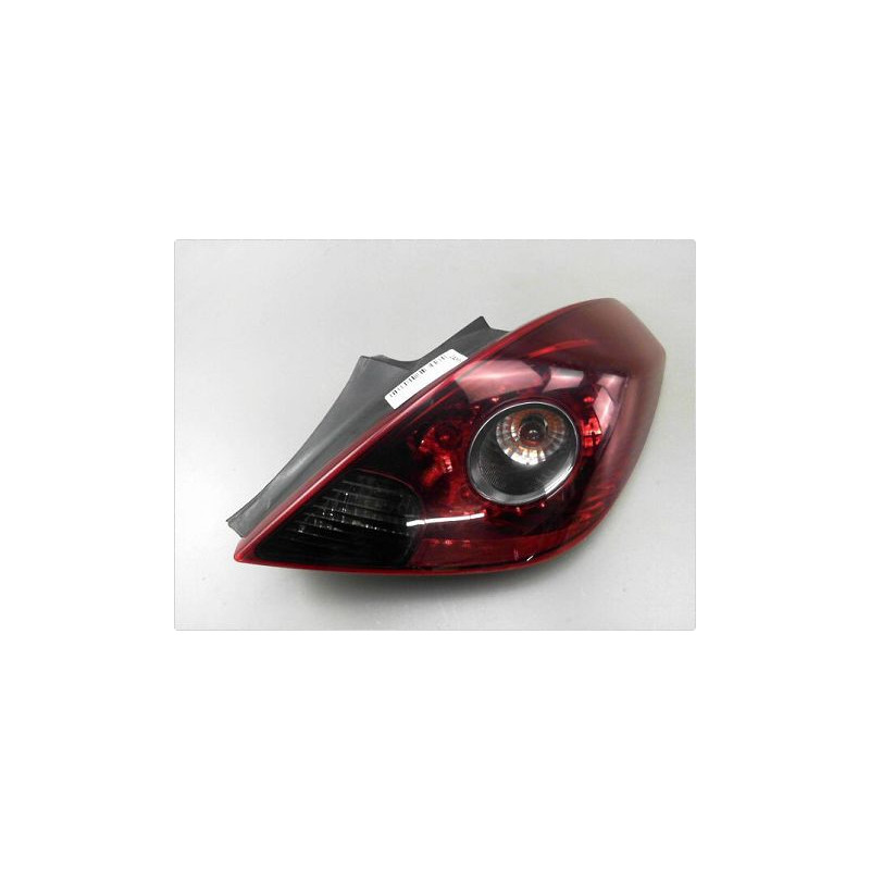 FEU ARRIERE DROIT OPEL CORSA (D) PH2 11-15