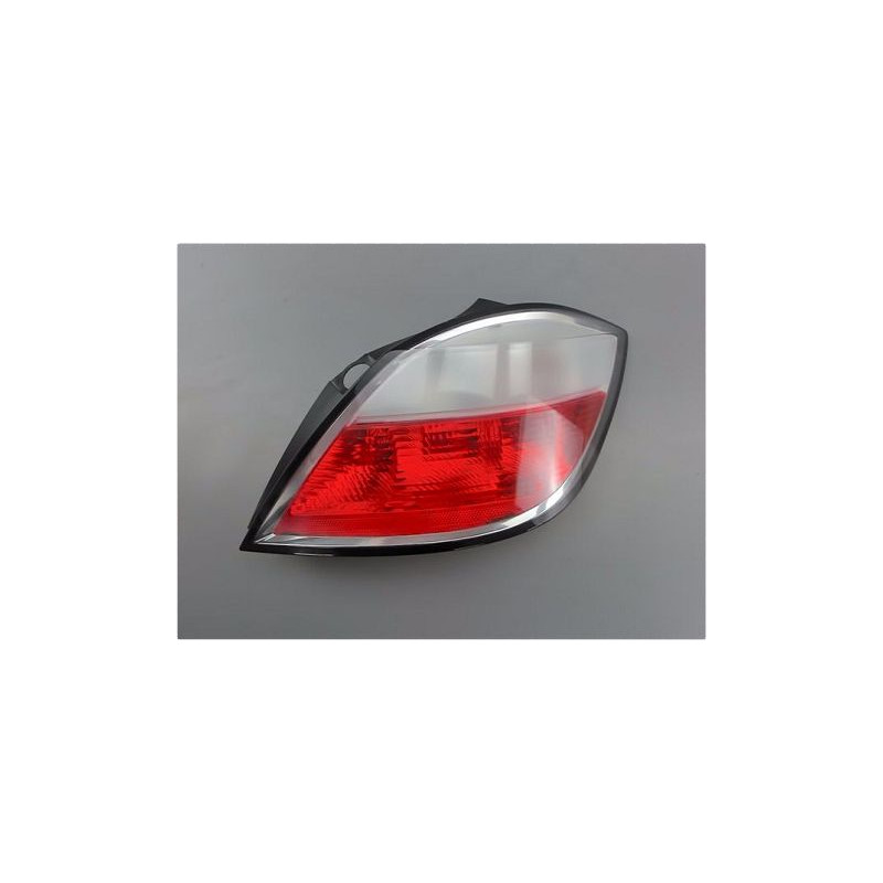 FEU ARRIERE DROIT OPEL ASTRA
