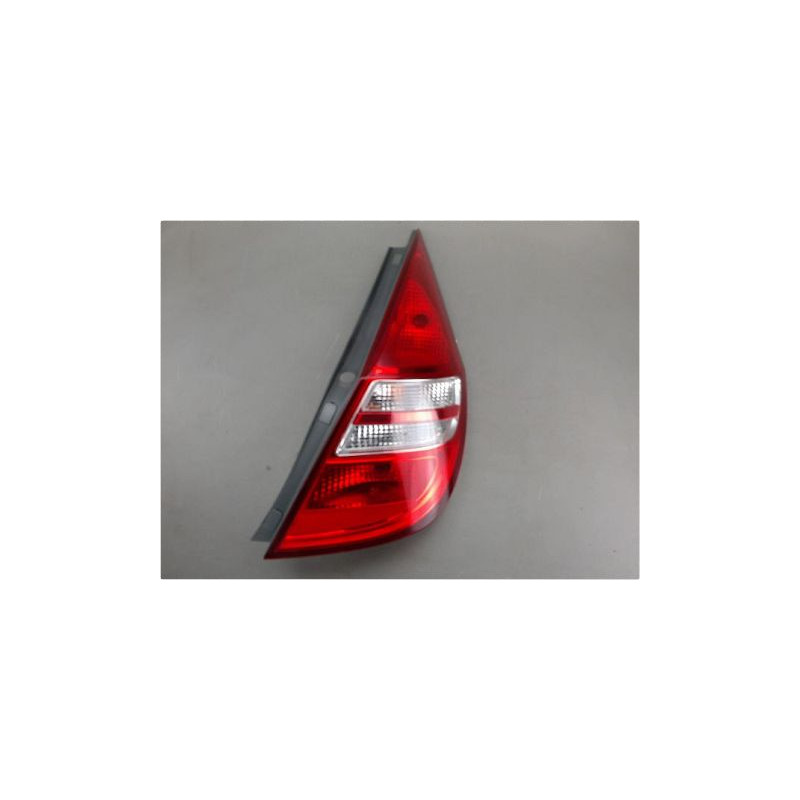 FEU ARRIERE DROIT HYUNDAI I30