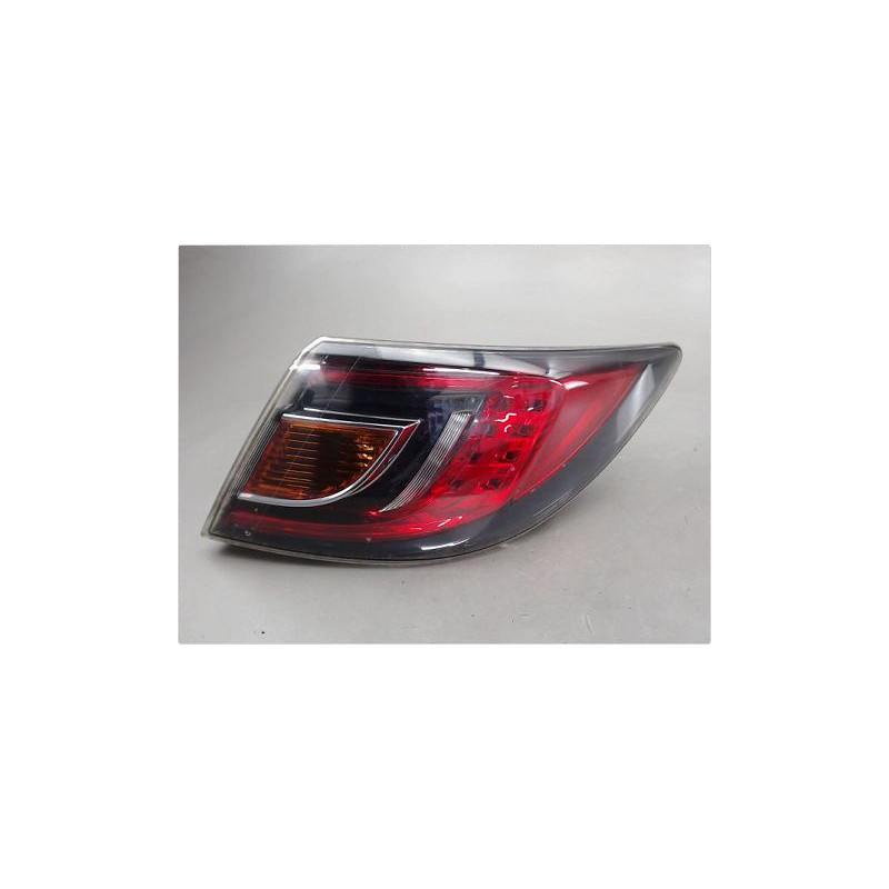 FEU ARRIERE DROIT MAZDA 6