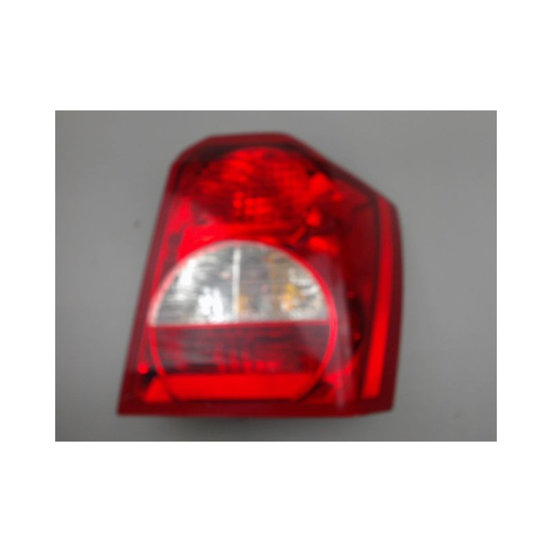 FEU ARRIERE DROIT DODGE CALIBER