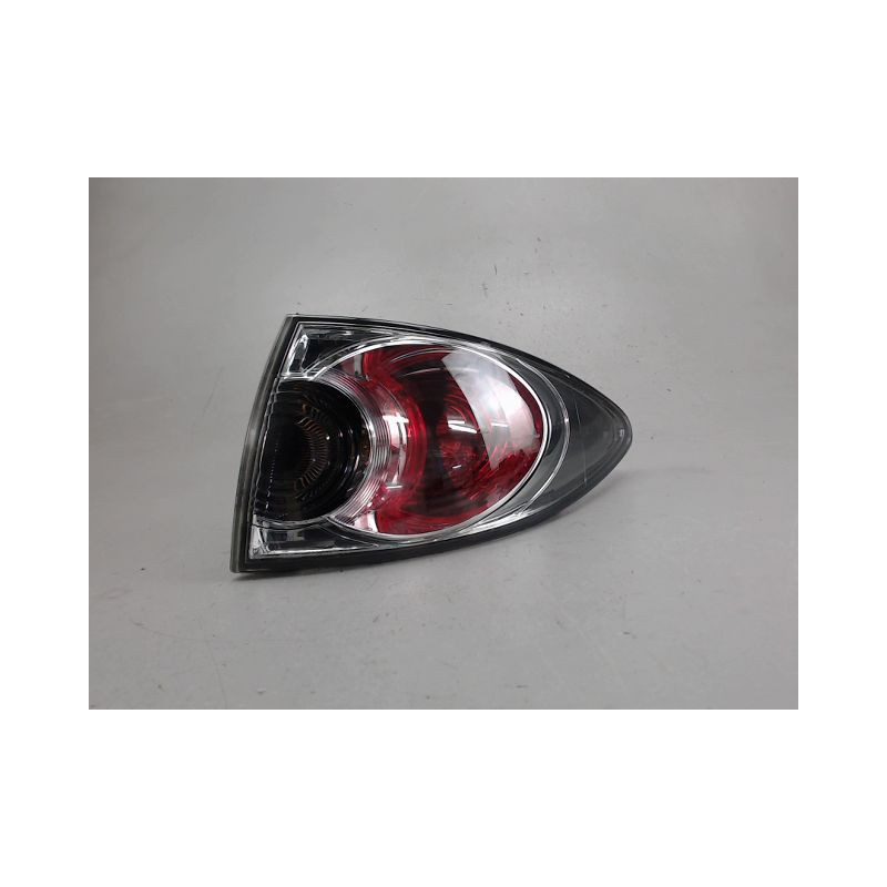 FEU ARRIERE DROIT MAZDA 6