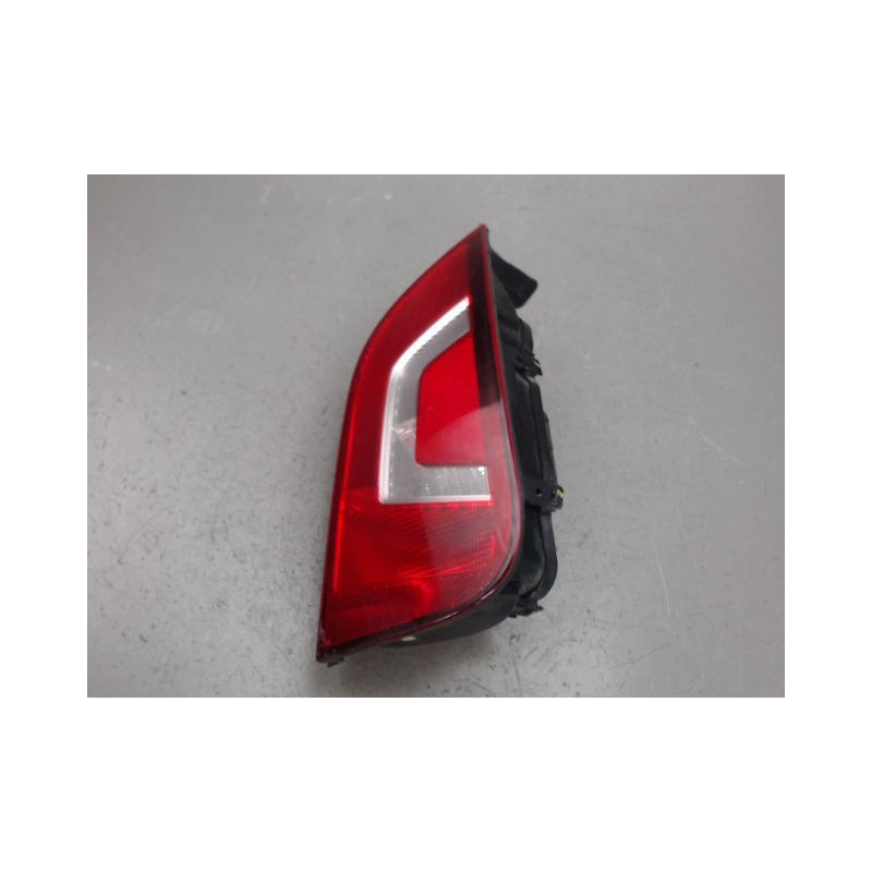 FEU ARRIERE DROIT VOLKSWAGEN UP