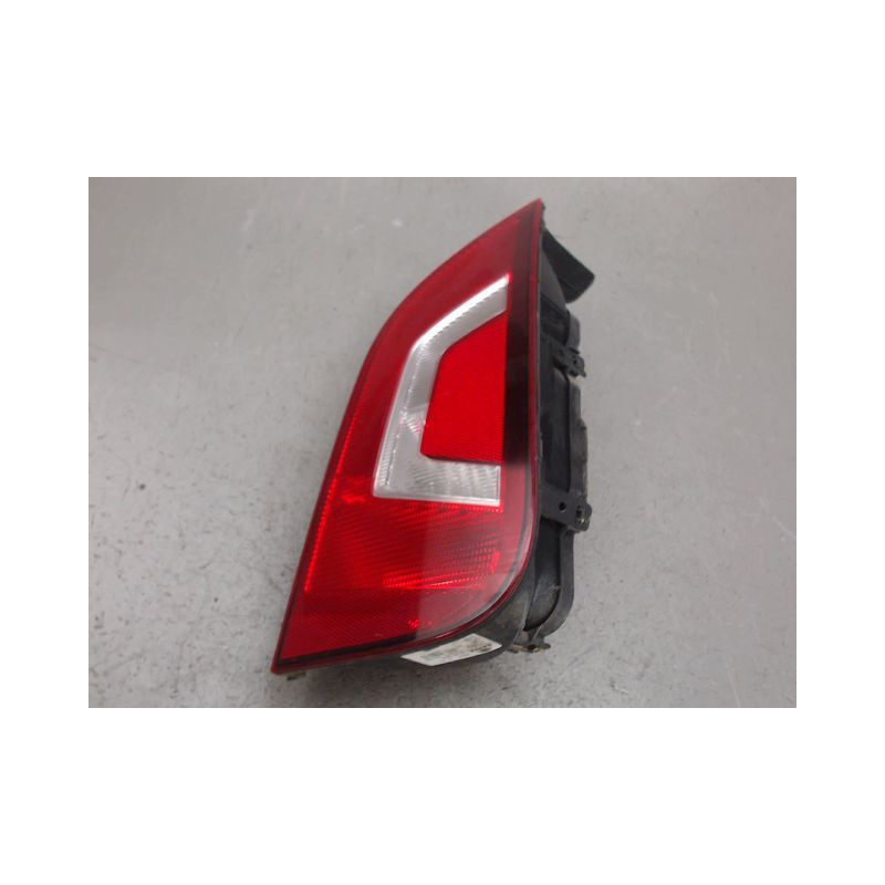 FEU ARRIERE DROIT VOLKSWAGEN UP