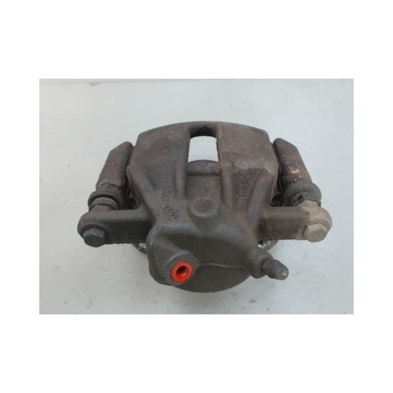 ETRIER DE FREIN AVANT DROIT RENAULT KANGOO