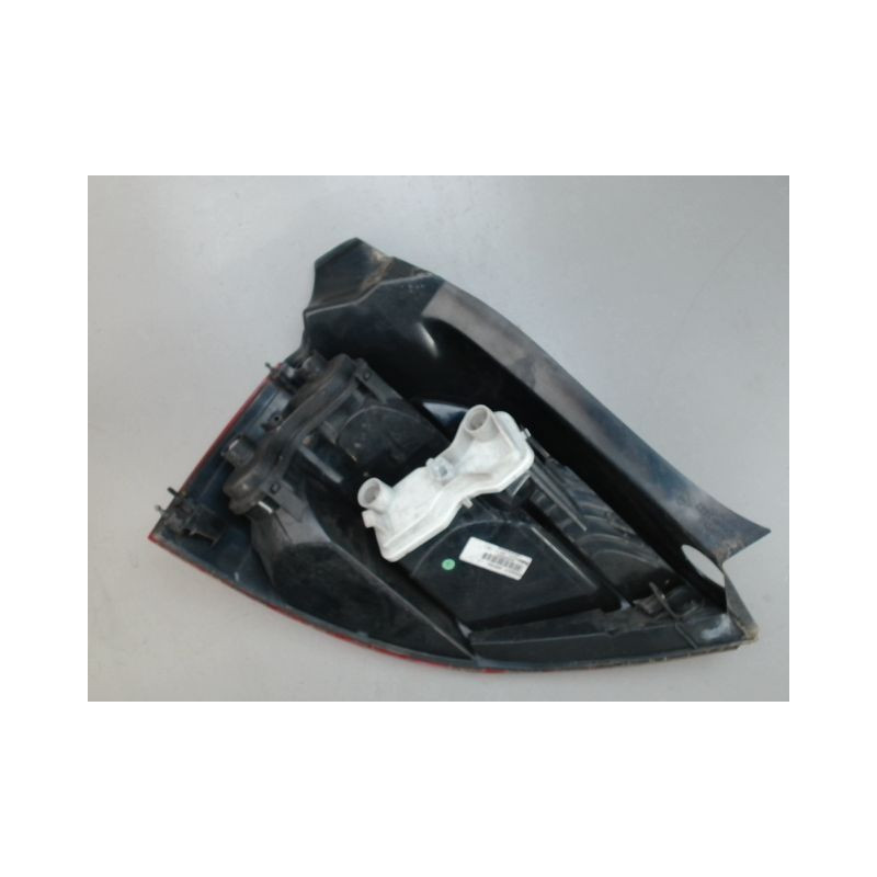 FEU ARRIERE DROIT RENAULT MEGANE