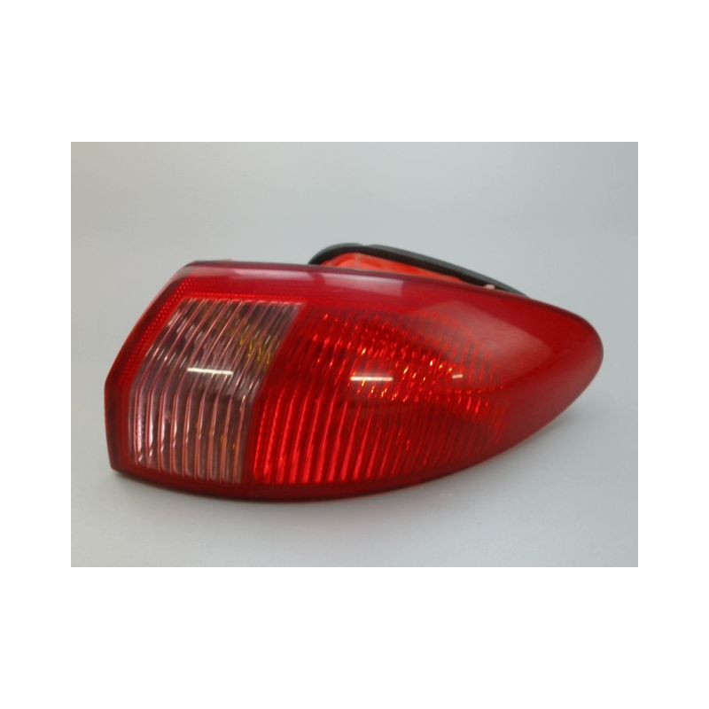FEU ARRIERE DROIT ALFA ROMEO 147