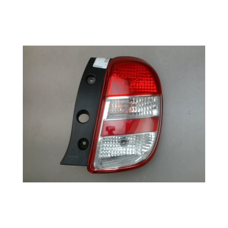 FEU ARRIERE DROIT NISSAN MICRA