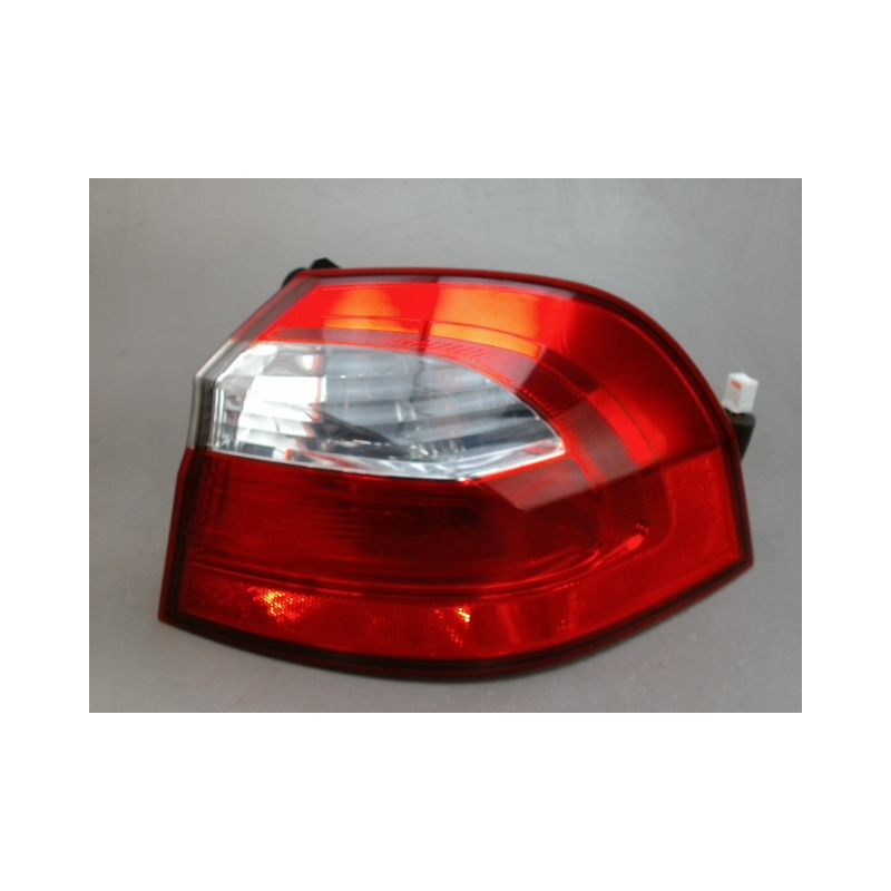 FEU ARRIERE DROIT KIA RIO