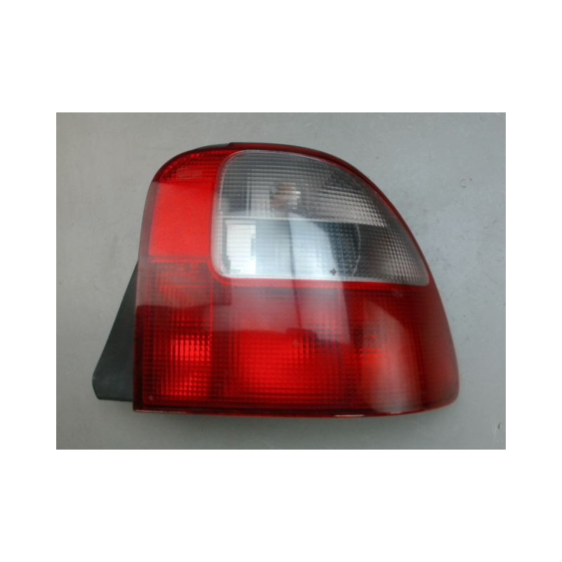 FEU ARRIERE DROIT ROVER 45