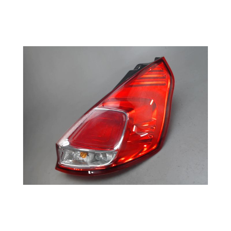 FEU ARRIERE DROIT FORD FIESTA