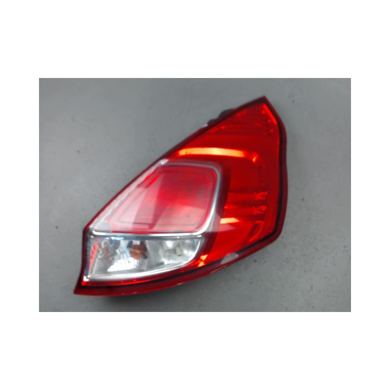 FEU ARRIERE DROIT FORD FIESTA
