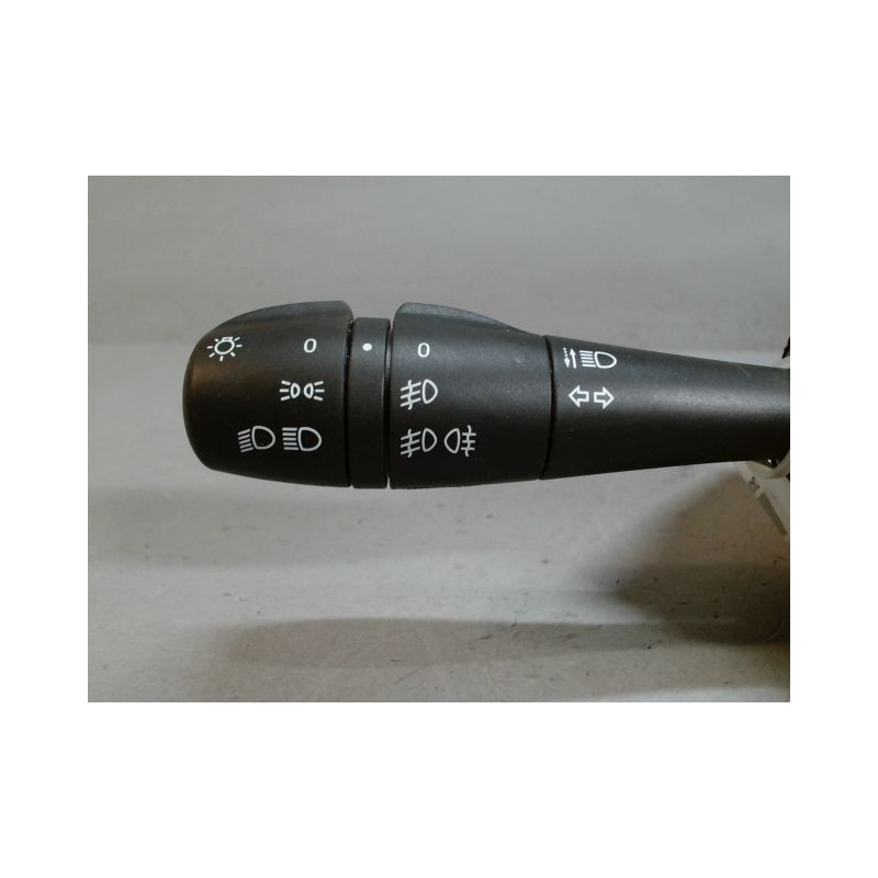 COMMANDE CLIGNOTANT DACIA SANDERO