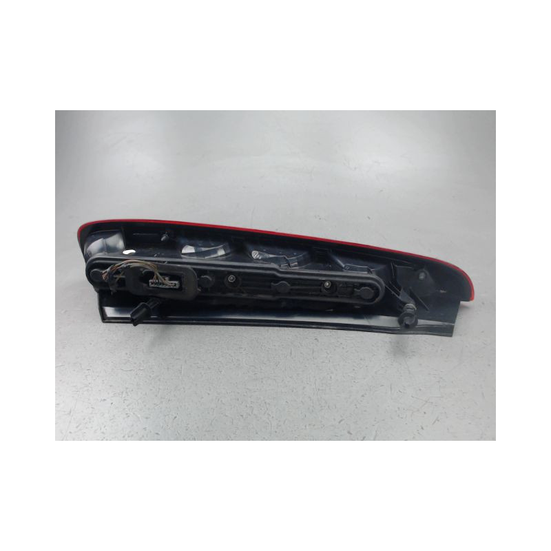 FEU ARRIERE DROIT FORD C-MAX