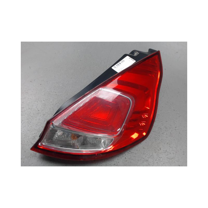 FEU ARRIERE DROIT FORD FIESTA