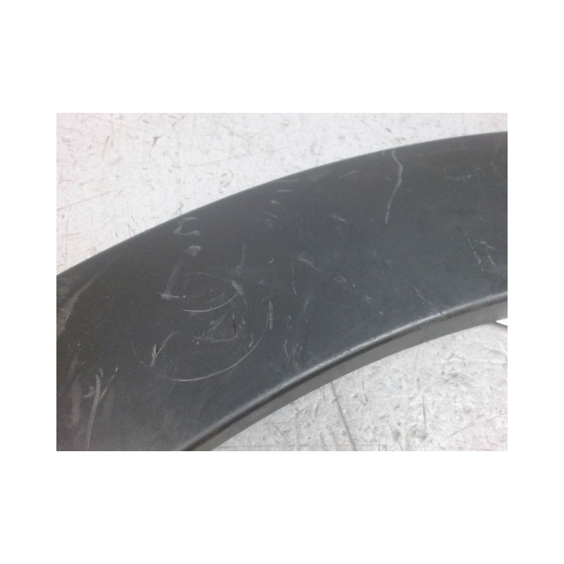 ELARGISSEUR AILE AVANT GAUCHE CITROEN C3