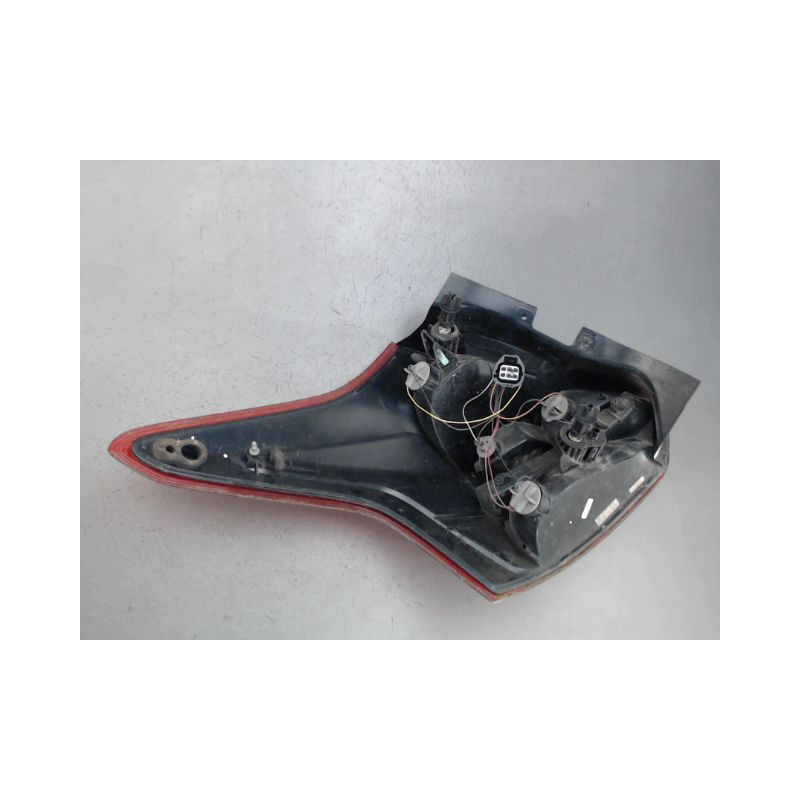 FEU ARRIERE DROIT FORD FOCUS