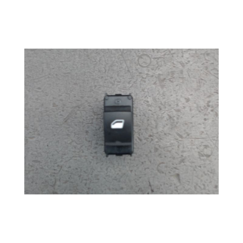 COMMANDE LEVE-GLACE PORTE AVD PEUGEOT 208