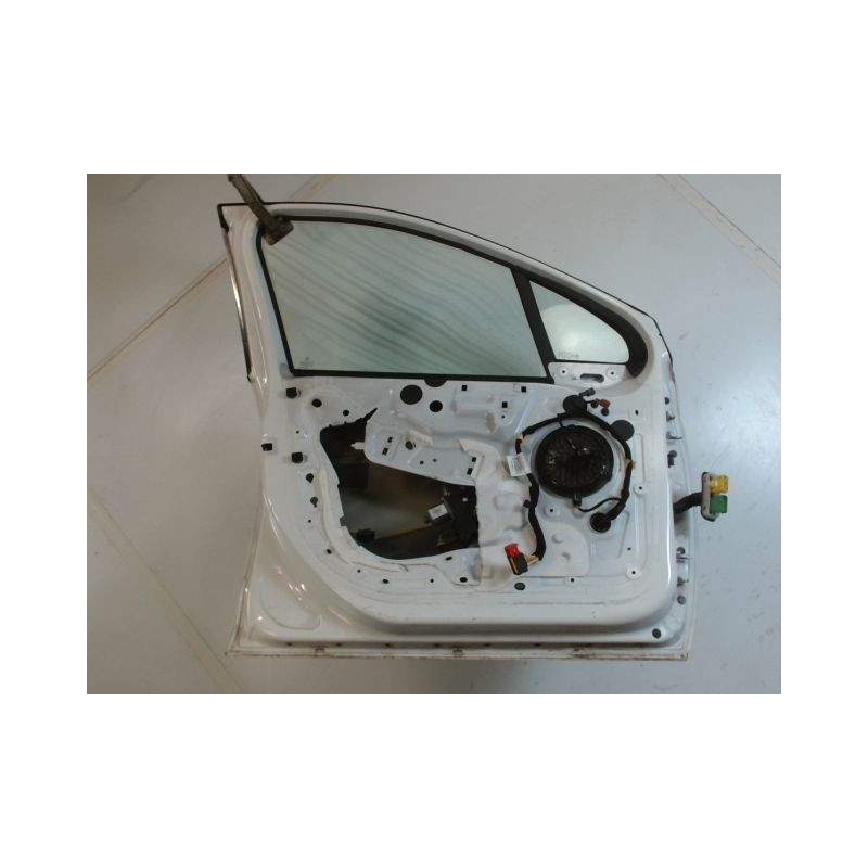 PORTE AVANT GAUCHE PEUGEOT 208