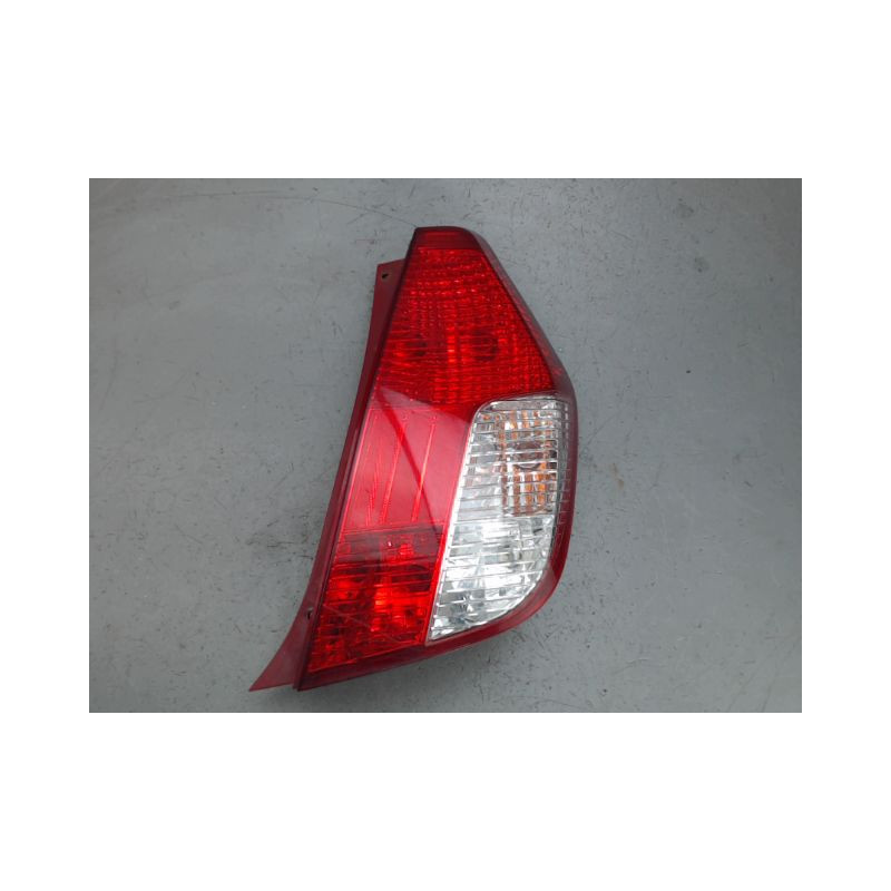 FEU ARRIERE DROIT HYUNDAI I10