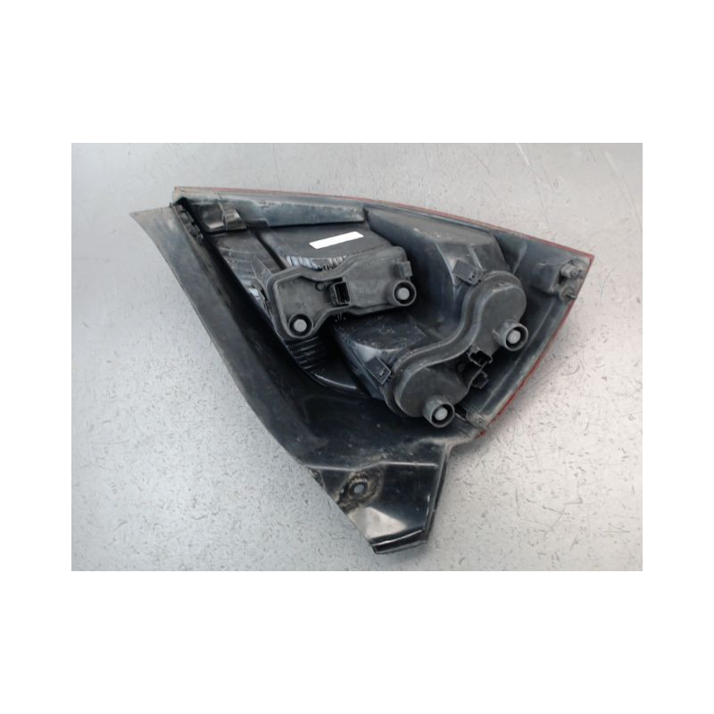 FEU ARRIERE DROIT RENAULT MEGANE