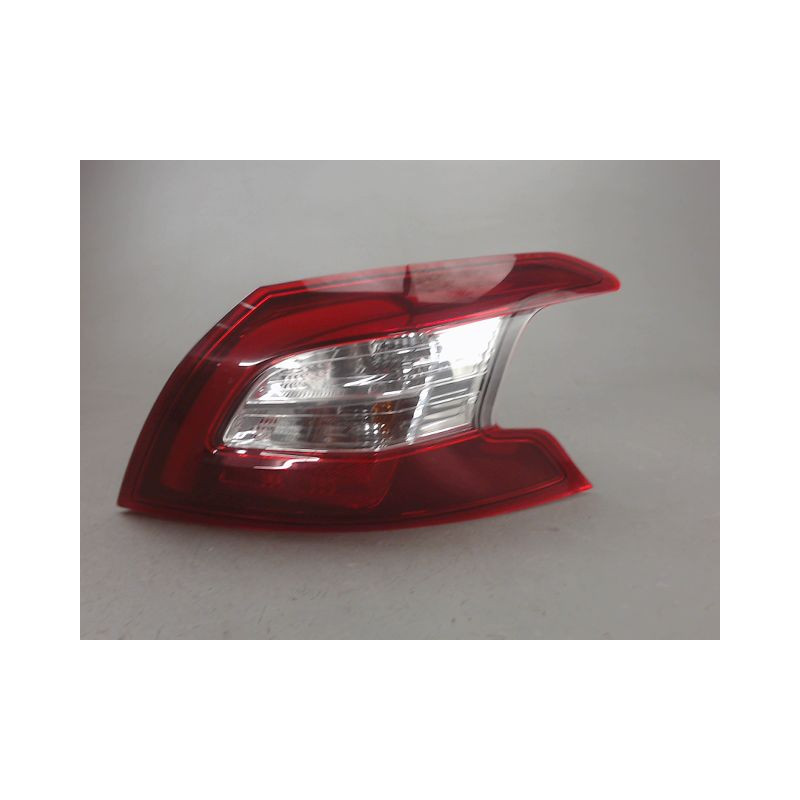 FEU ARRIERE DROIT PEUGEOT 308