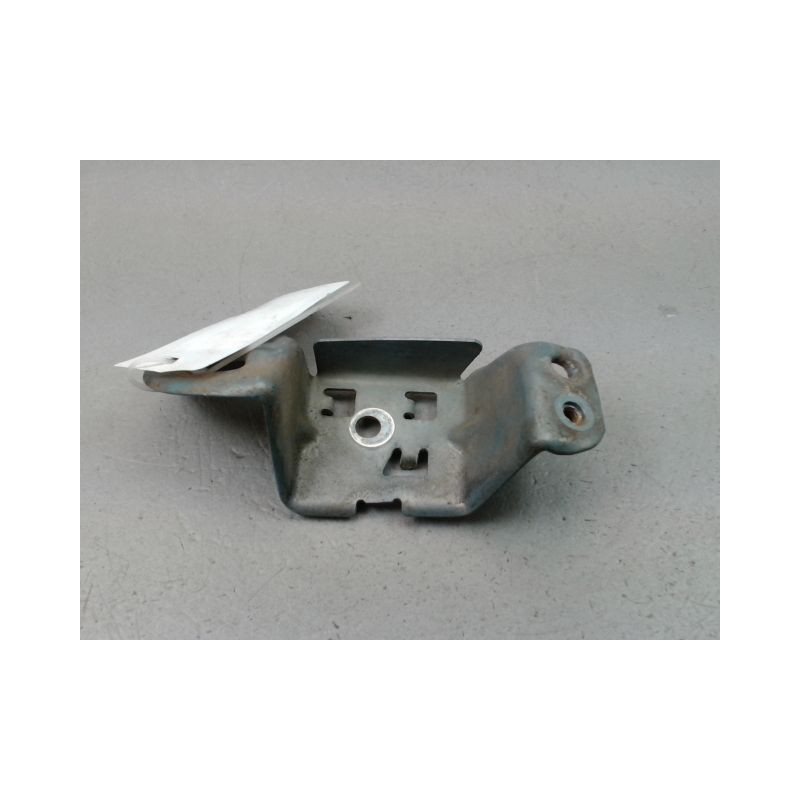 SUPPORT PARE-CHOC AVG RENAULT TWINGO I Phase 3 2000-2007