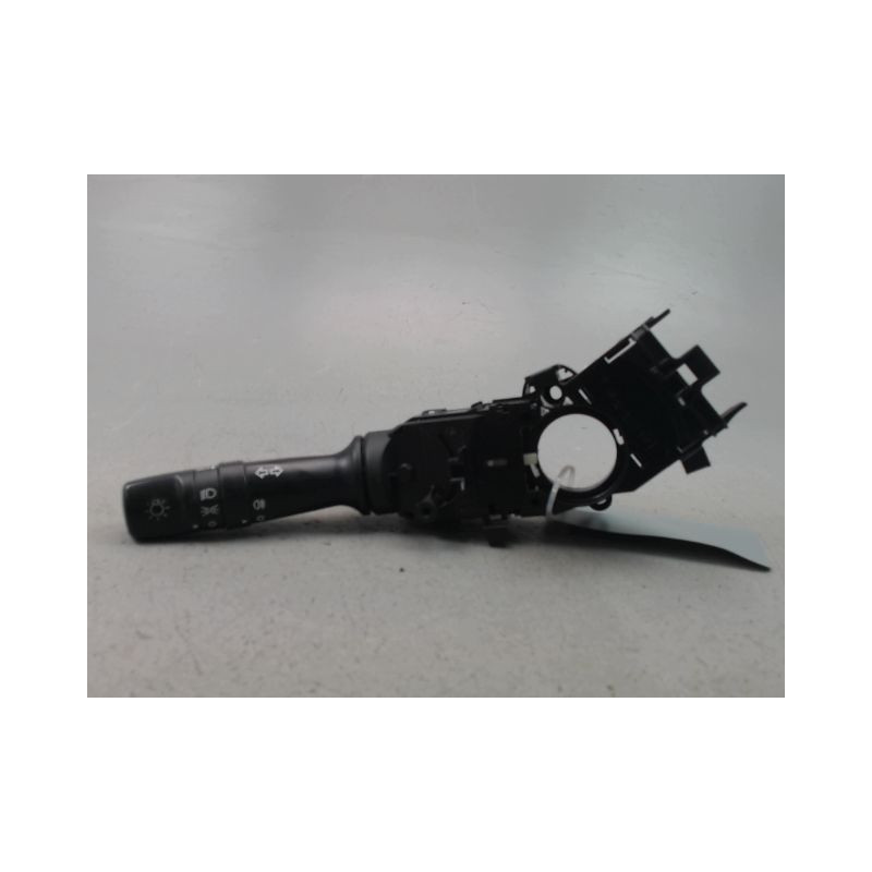 COMMANDE ECLAIRAGE HYUNDAI I 20 2009-