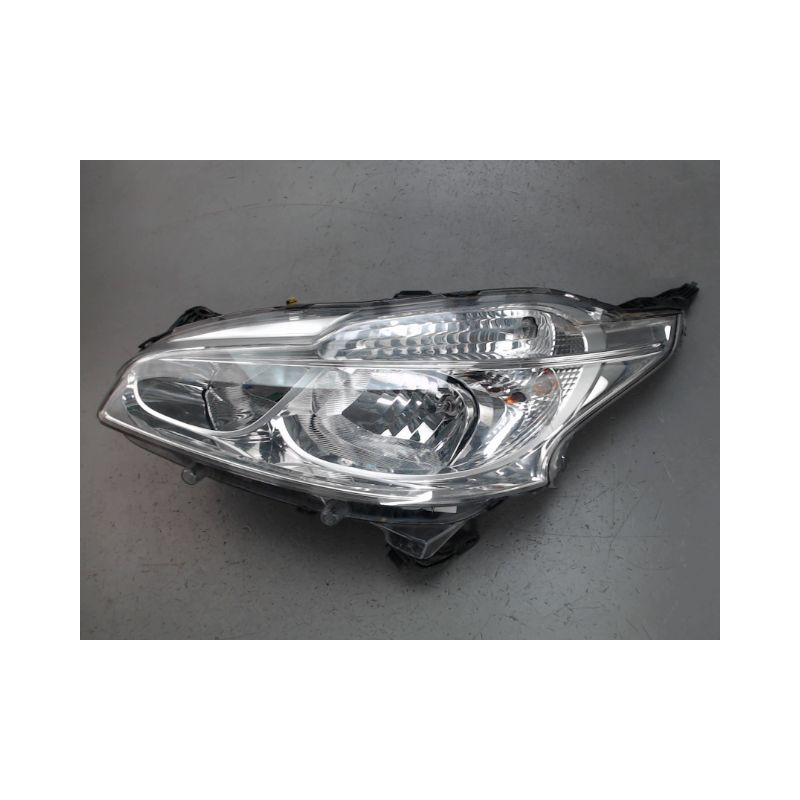 PHARE GAUCHE PEUGEOT 208