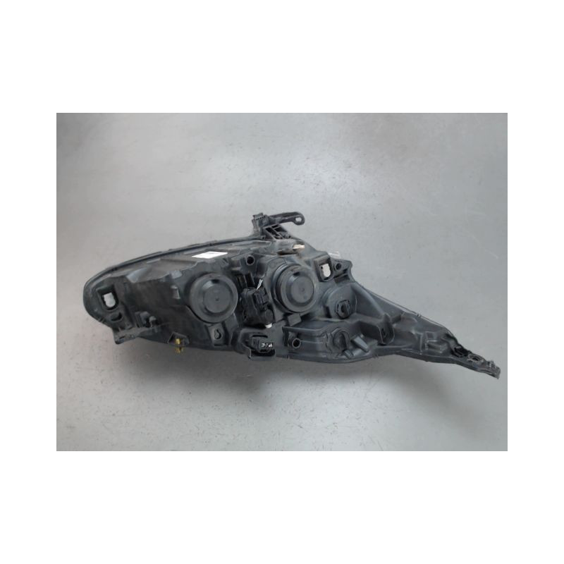 PHARE GAUCHE PEUGEOT 208