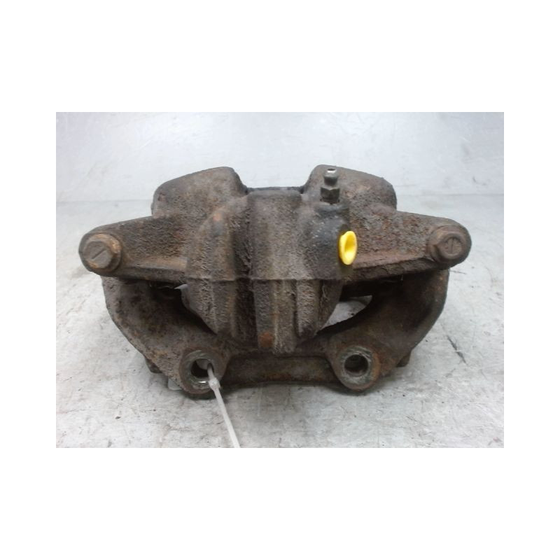 ETRIER DE FREIN AVANT DROIT PEUGEOT 307 CC 03-05