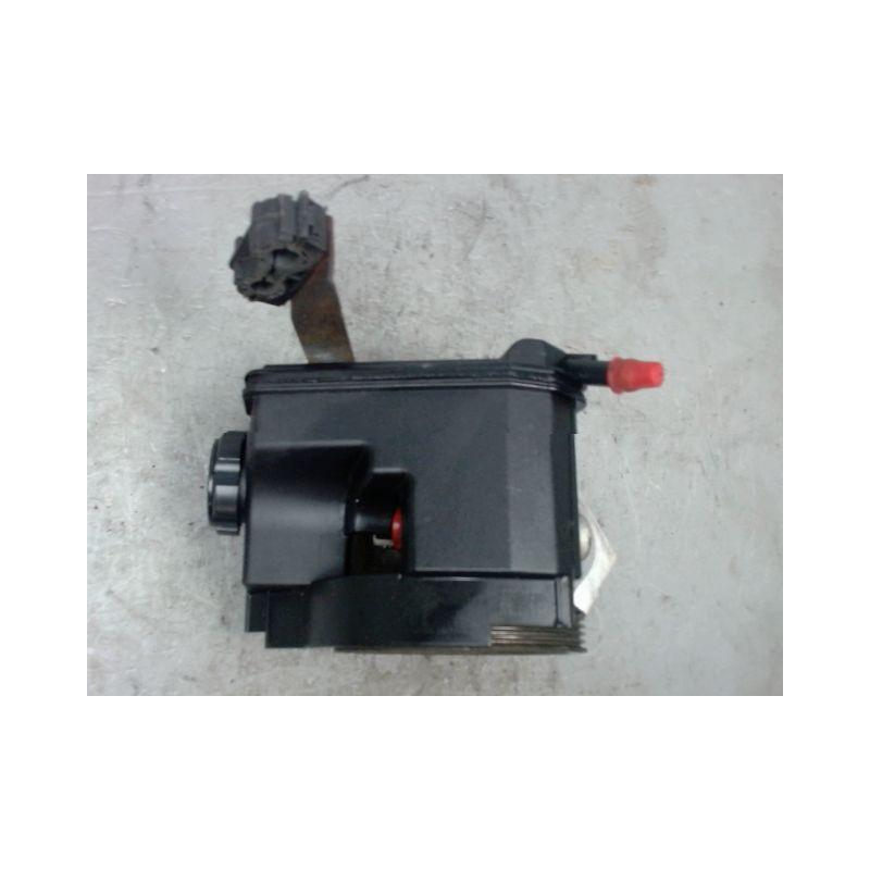 POMPE DIRECTION ASSISTEE PEUGEOT 206 5P